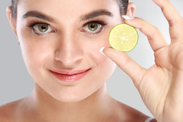 Cara menghilangkan jerawat dengan masker jeruk nipis